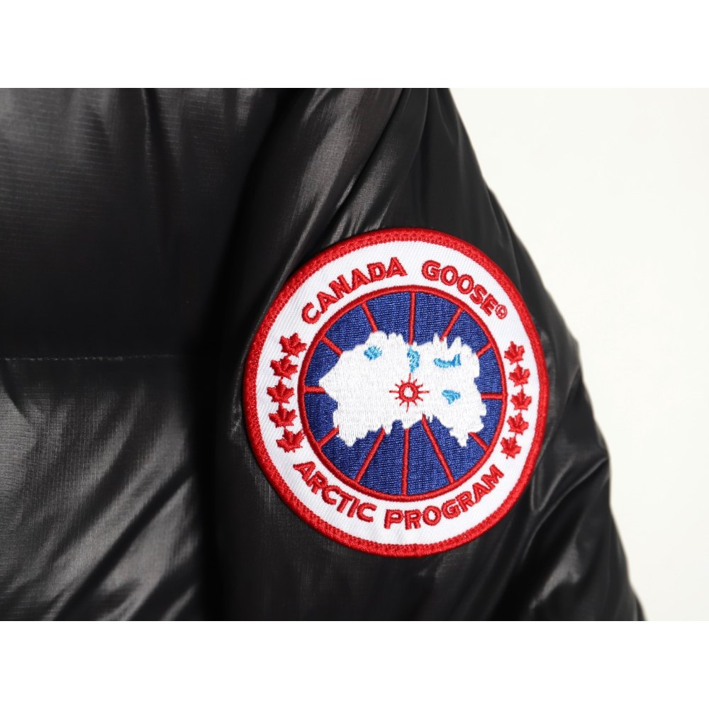 ddkicks Can*a Go*e  black   crofton puffer