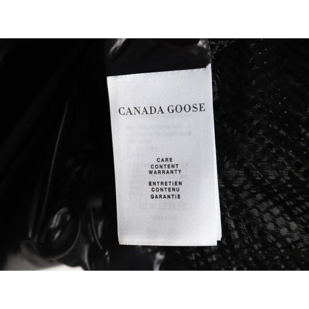 ddkicks Can*a Go*e  black   crofton puffer