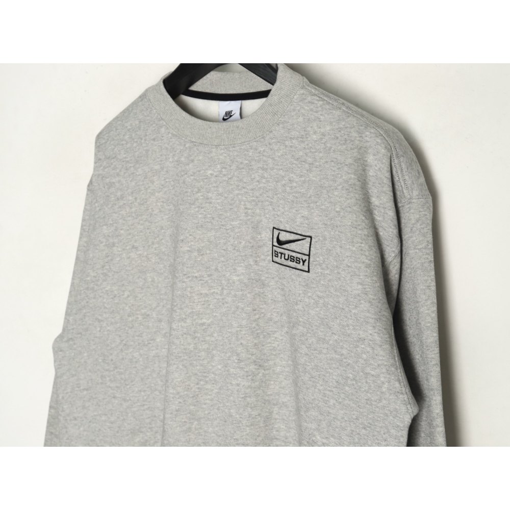 Nike x Stussy Nike Stussy co-branded 23SS plush sweatshirt  Grey