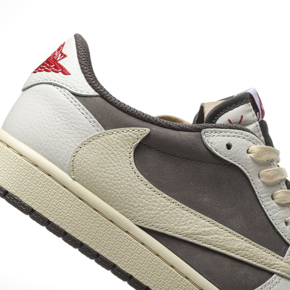 DD Jordan 1 Retro Low OG SP Travis Scott Reverse Mocha