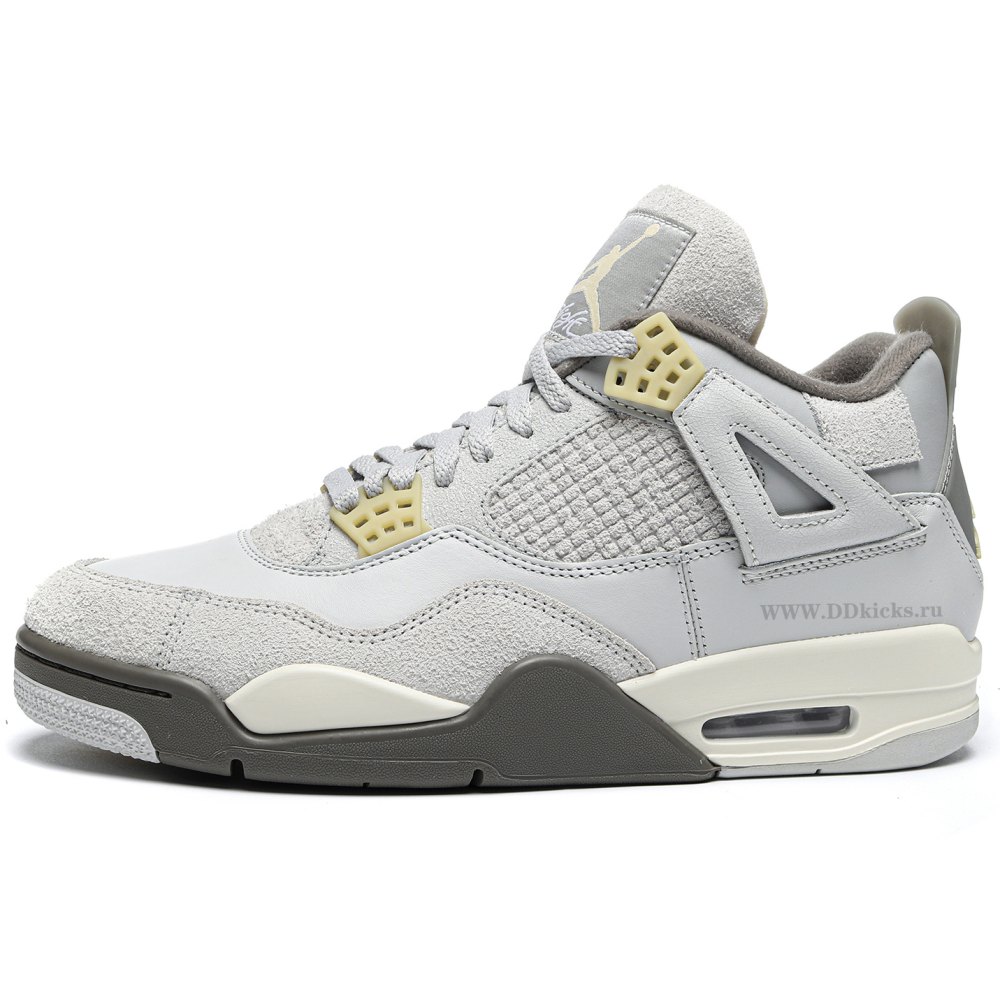 DD Jordan 4 Retro SE Craft Photon Dust