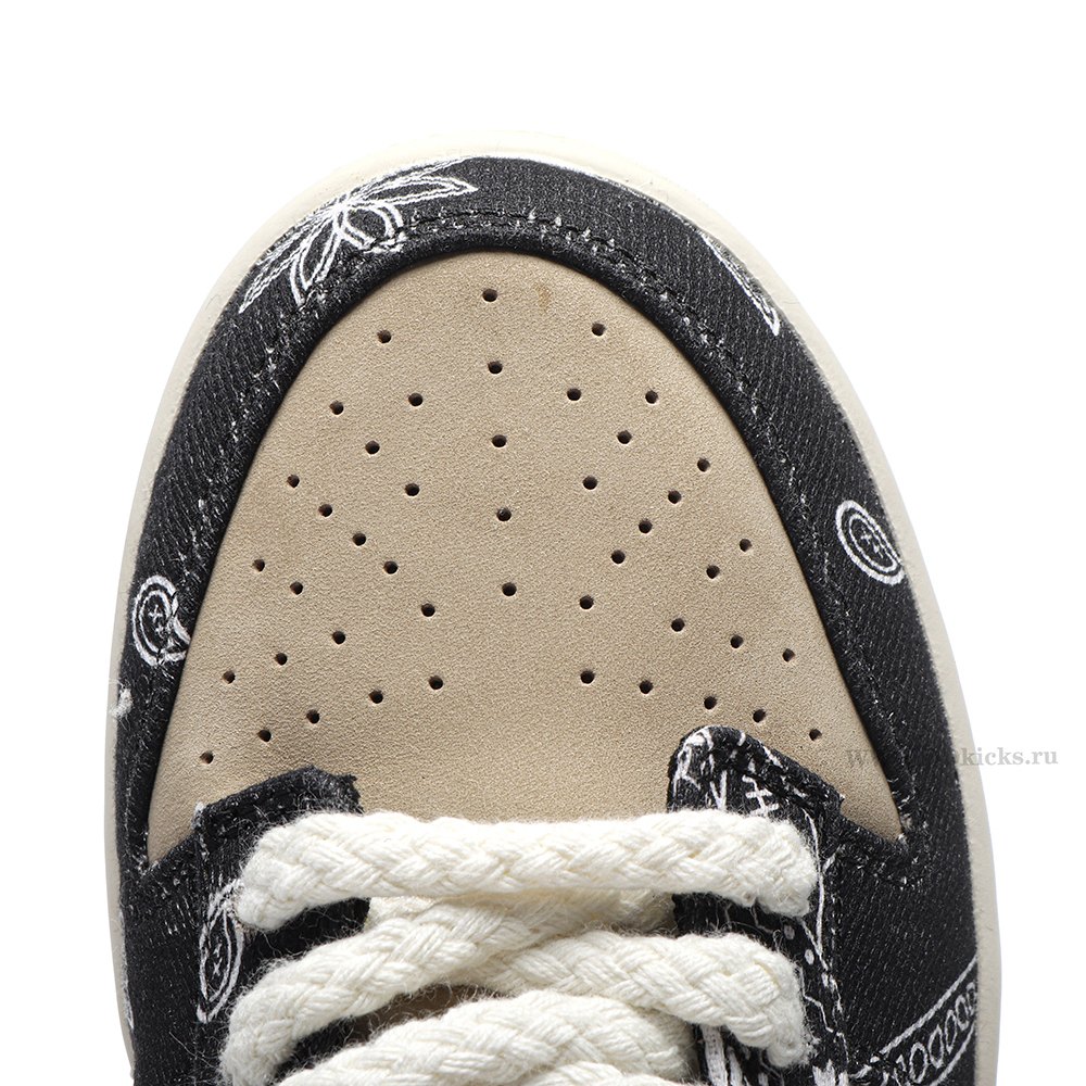 DD Nike SB Dunk Low Travis Scott