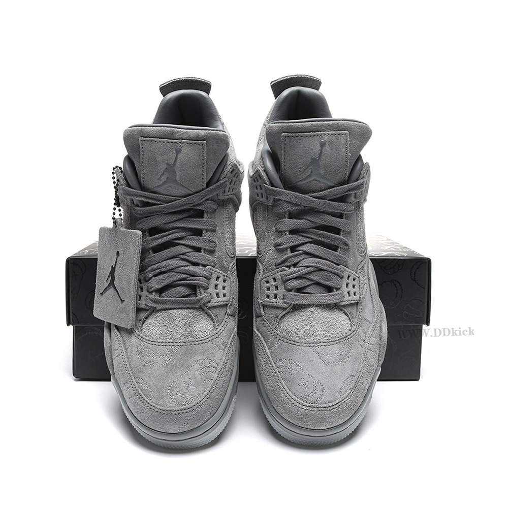 DD Jordan 4 Retro Kaws