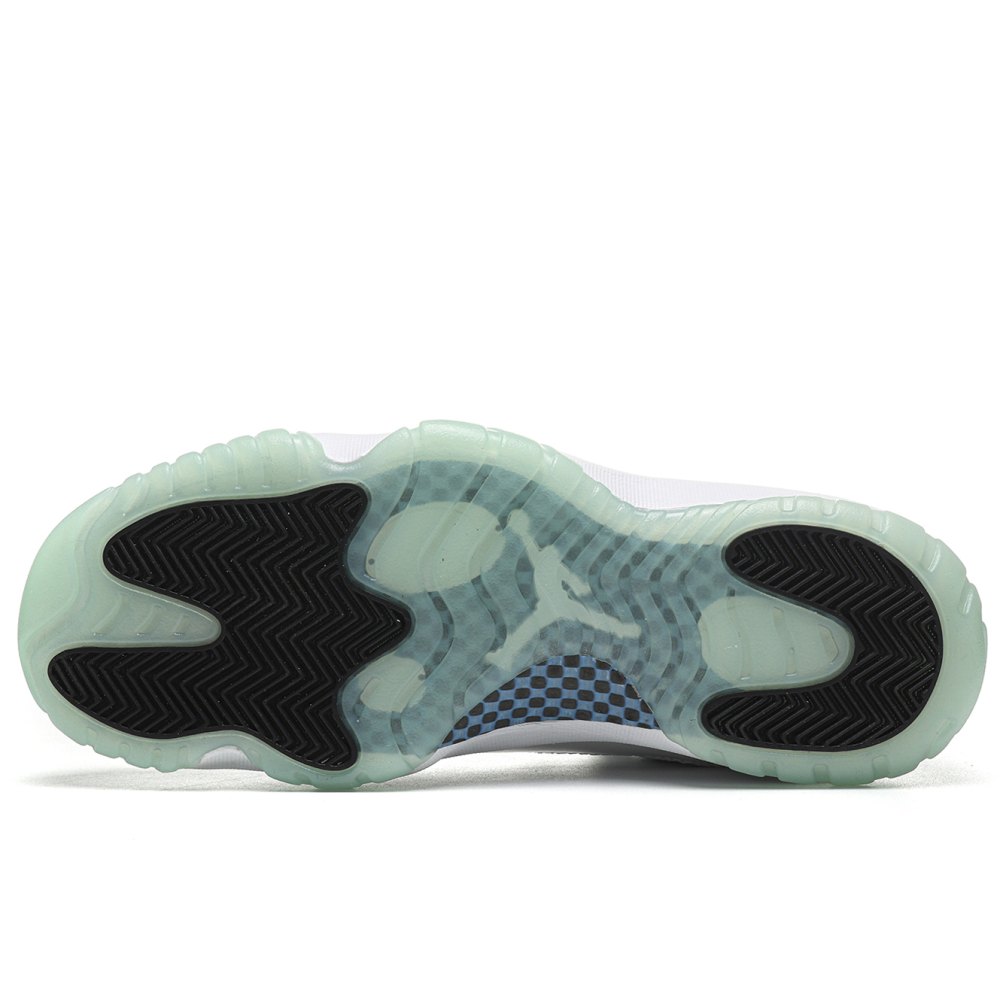 DD  Jordan 11 Retro Low Legend Blue