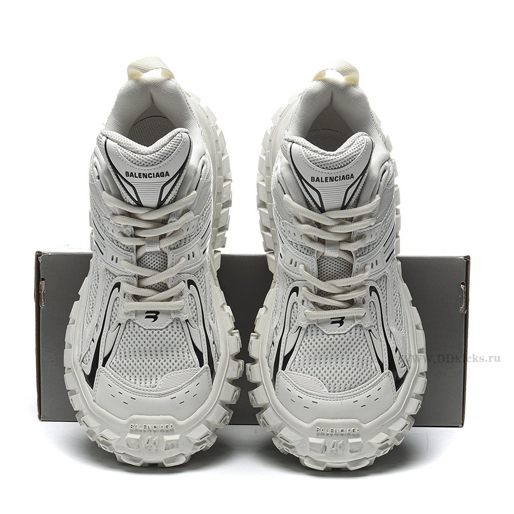 DD Ba1enci*ga Bouncer Eggshell White Black