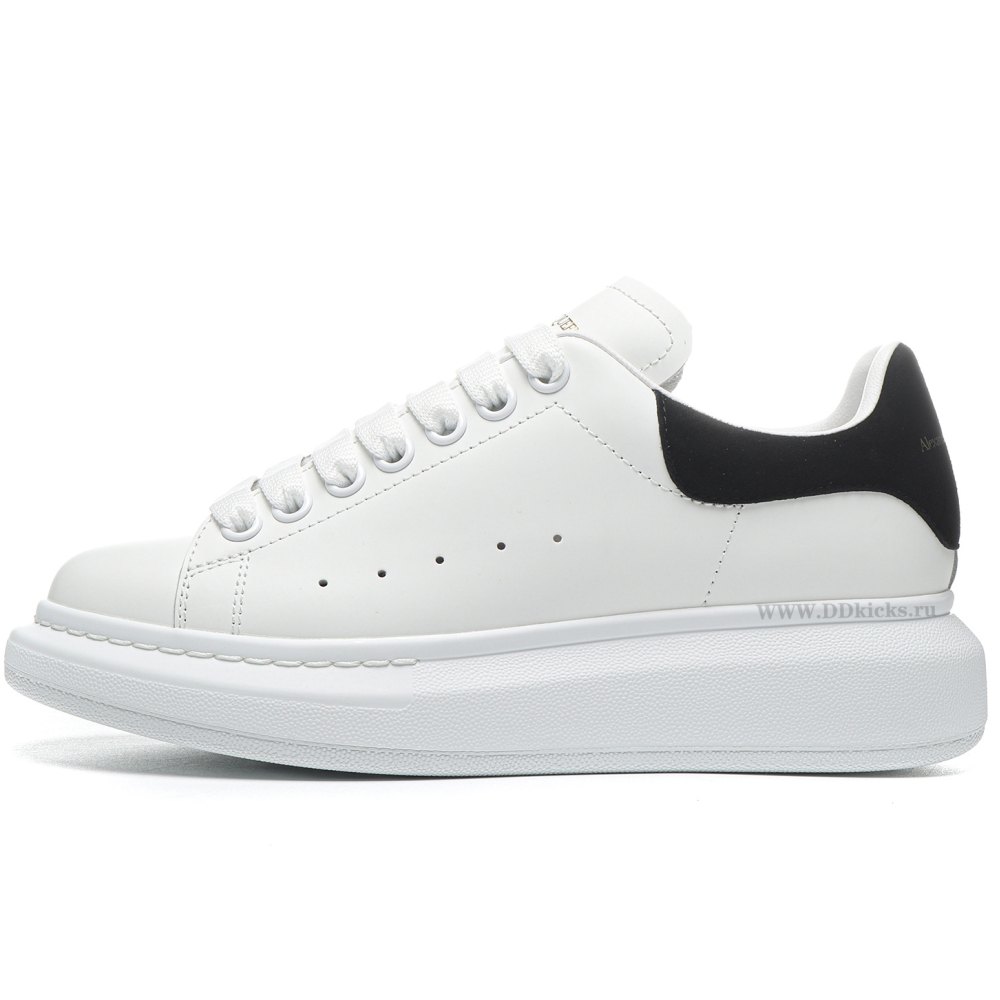 DD A1EX*DER M*QUEEN Oversized White Black (women's)