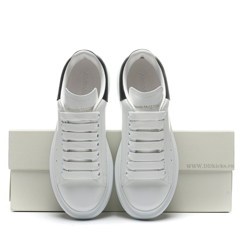 DD A1EX*DER M*QUEEN Oversized White Black