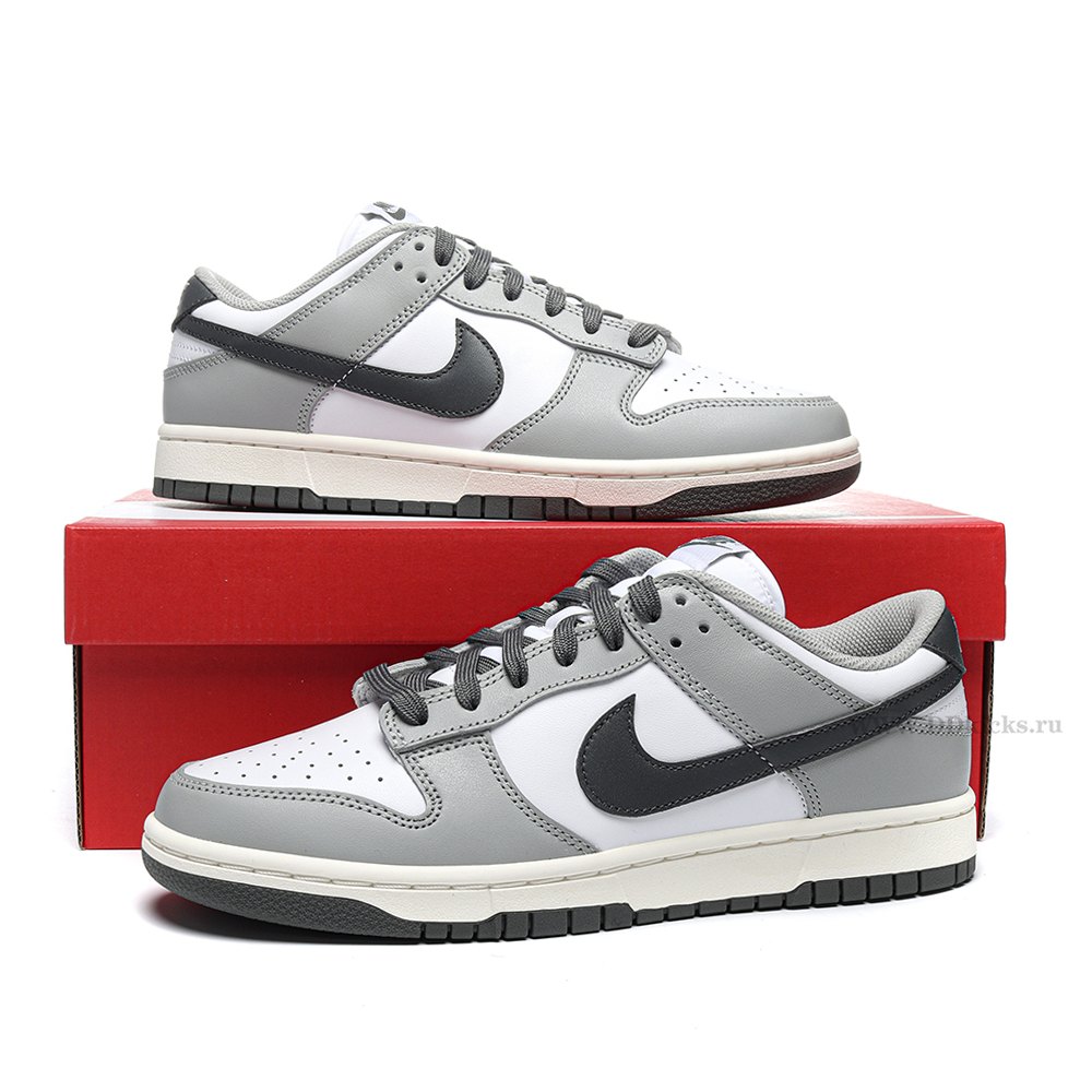 DD Nike Dunk Low Light Smoke Grey (Women's)