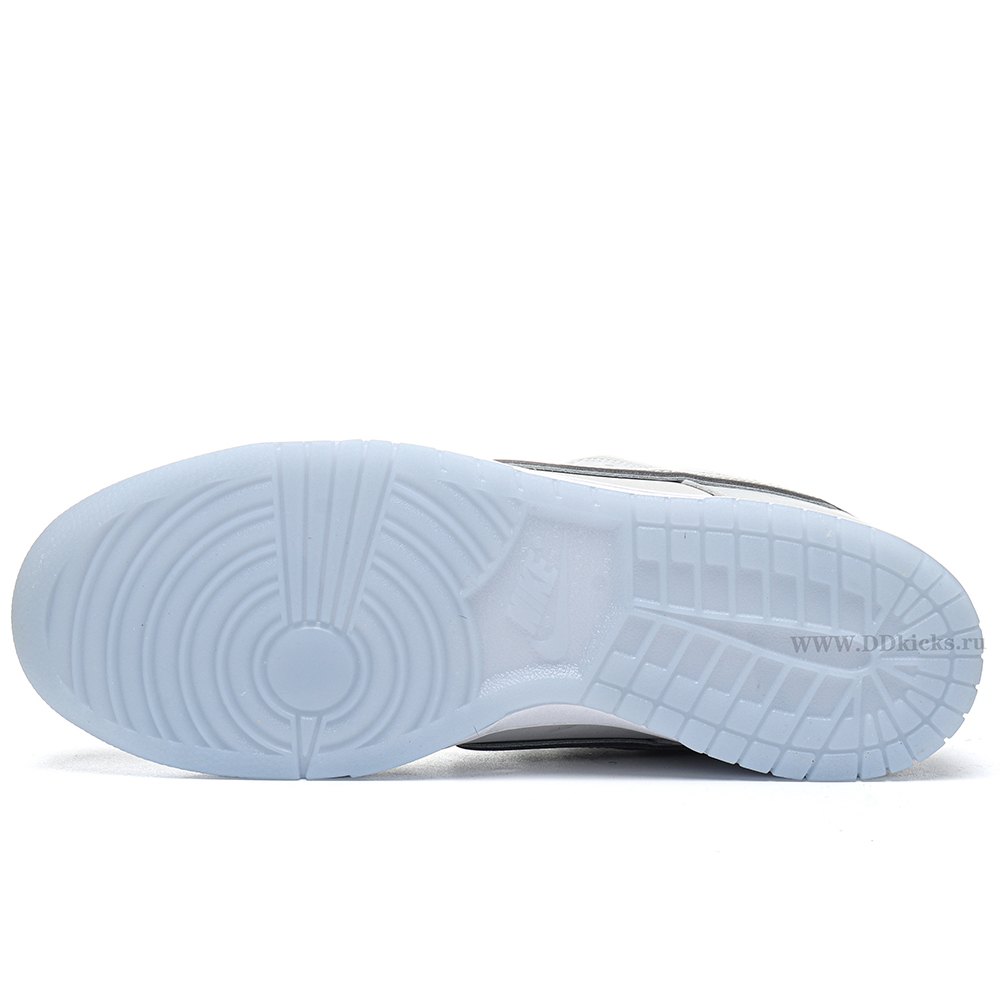 DD Nike SB Dunk Low White Lobster