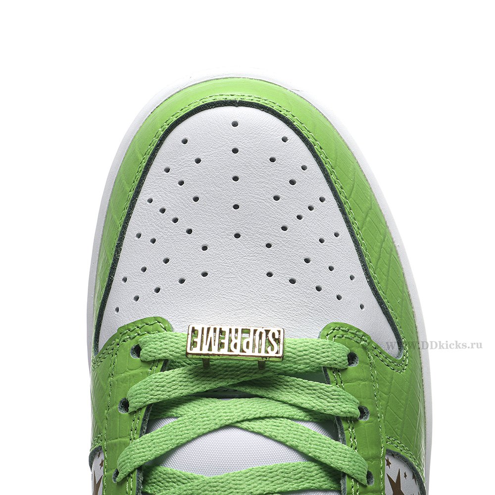 dd nike sb dunk low S*p*e stars mean green