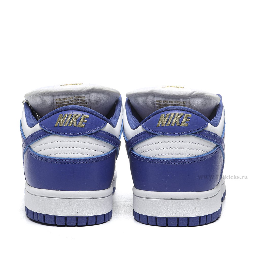 dd nike sb dunk low S*p*e stars hyper royal