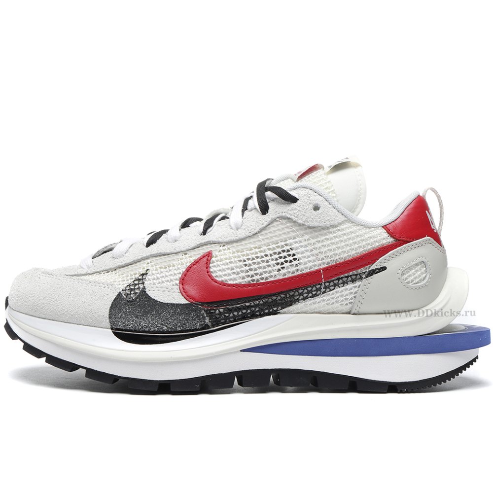 DD Nike Vaporwaffle sacai Sport Fuchsia Game Royal