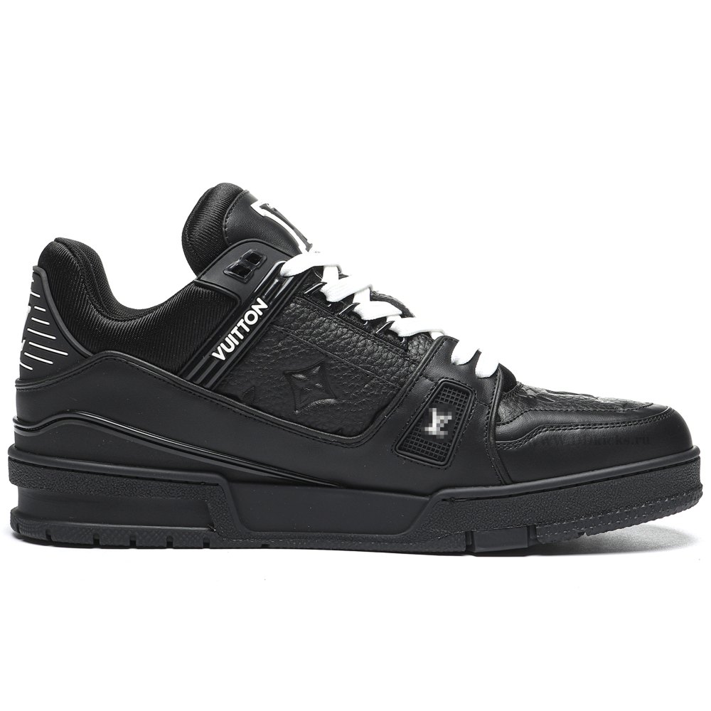 DD Lou1s Vu1tton Trainer Black Embossed Monogram