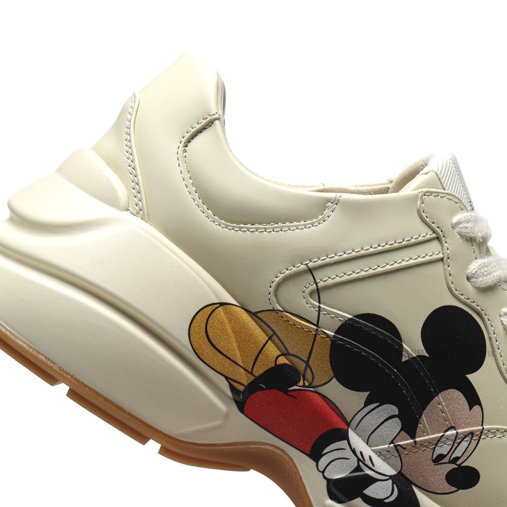 dd  G*u*i1 rhyton x disney