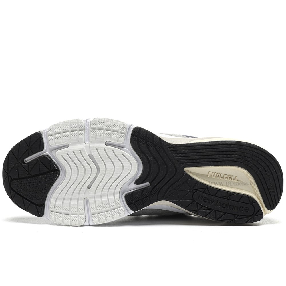 DD New Balance 990v6 MiUSA Grey Day