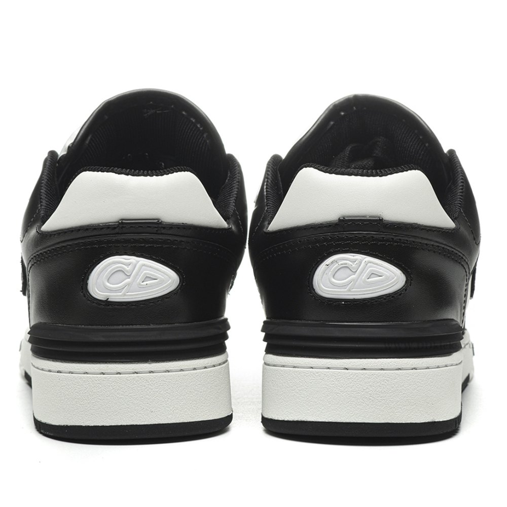 DD D10R B57 Mid Oblique Black