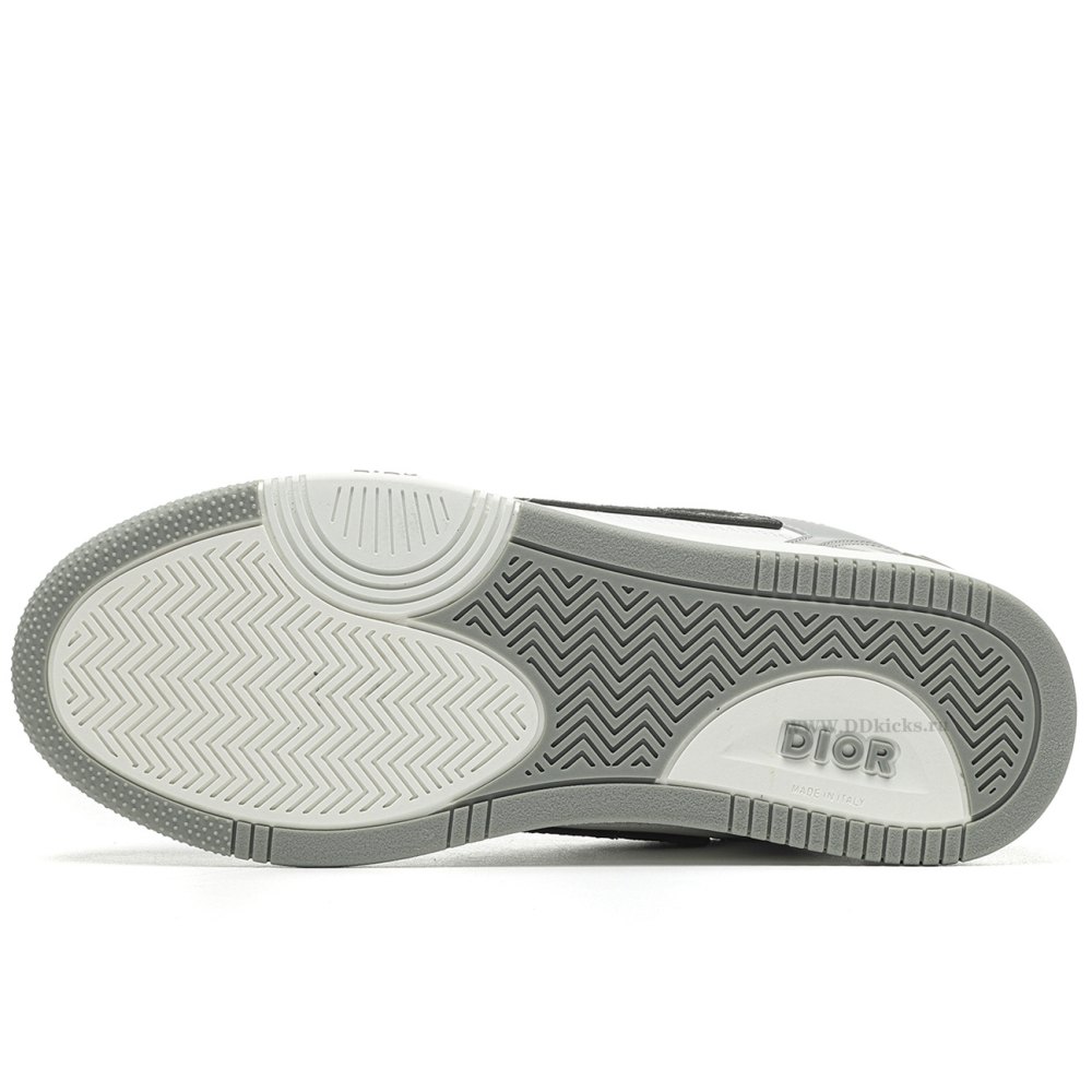 DD D10R B57 Mid Oblique Grey