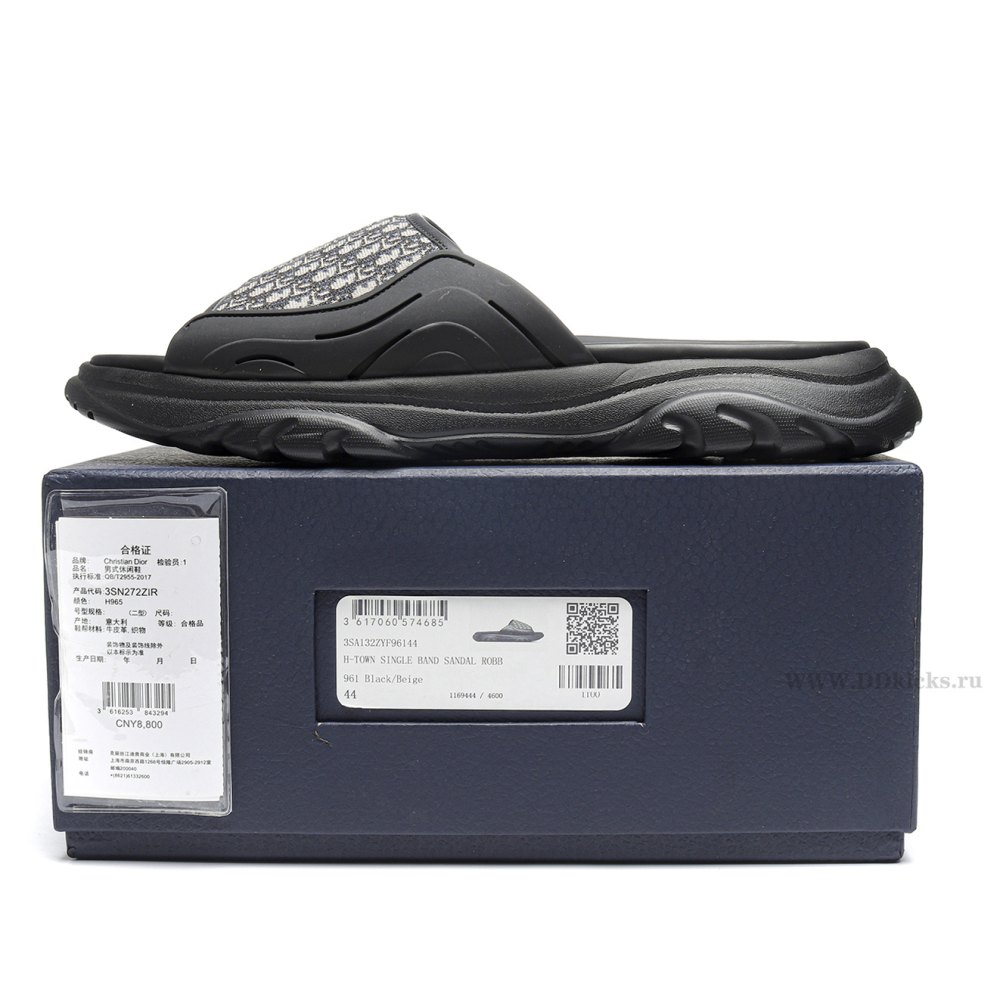 DD  D10R H-Town Oblique Black Sandal