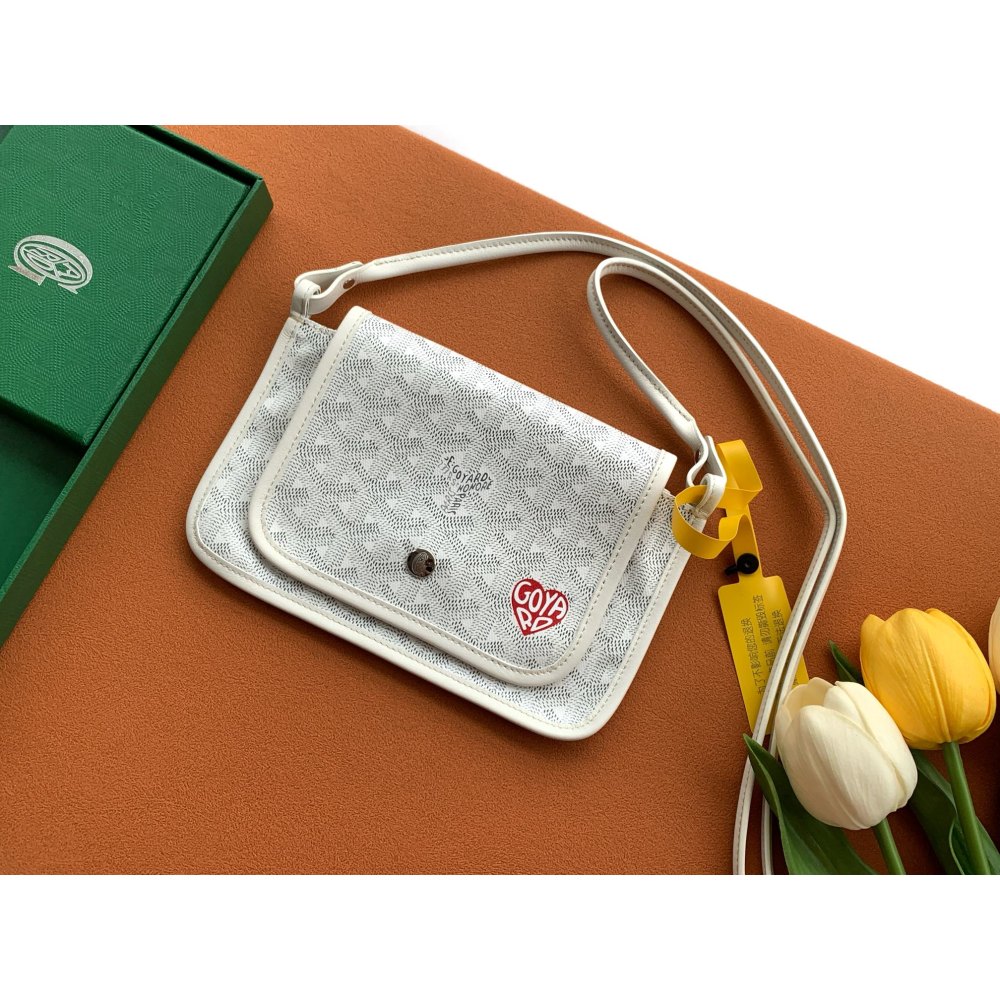 DD G0yard Plumet Pocket Walle White 14cm*2.5*cm*20.5cm