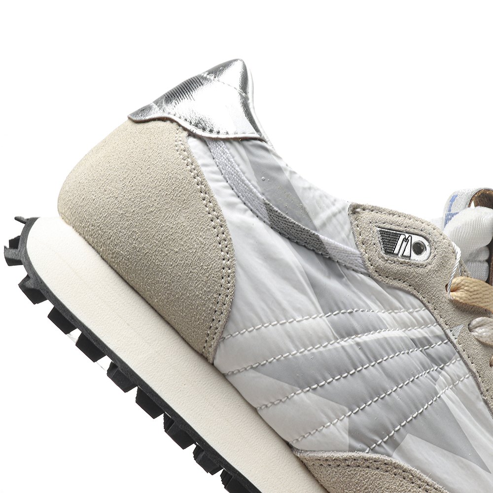 DD Golden Goose Marathon With White Nylon Upper And Silver Star