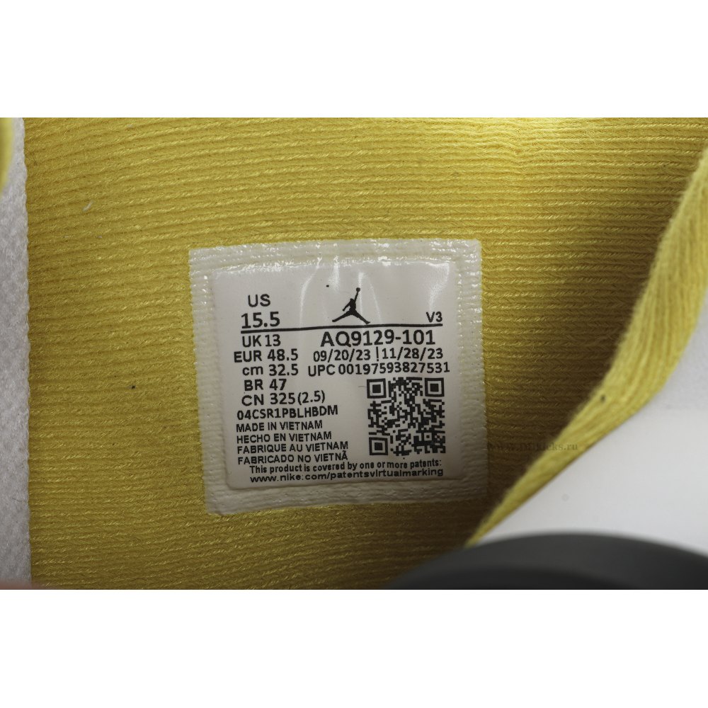 Size 14  Jordan 4 Retro Vivid Sulfur