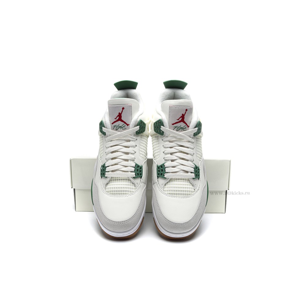 Size 14  Jordan 4 Retro SB Pine Green