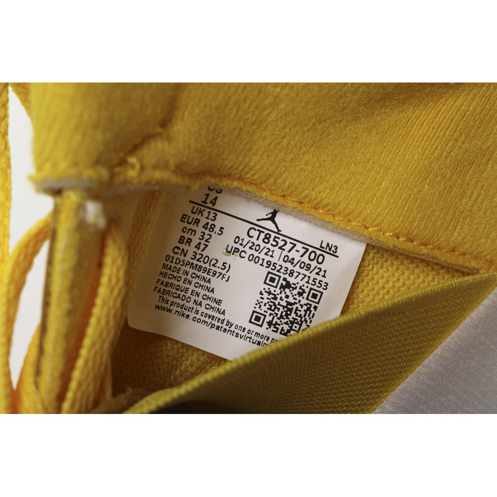 Size 14  Jordan 4 Retro Lightning